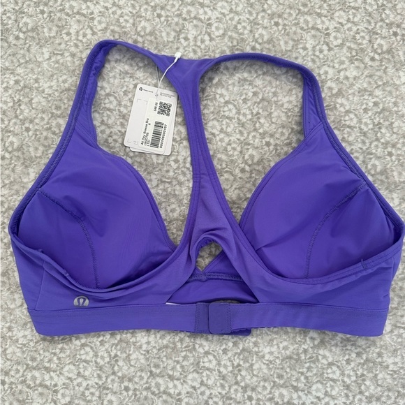 Lululemon All Day Breeze Bra - Picture 2 of 6